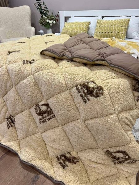 Одеяло меховое с длинным ворсом &bull; двустороннее &bull; холлофайбер 450 г/м&sup2; BLANKET-FUR-MICROFIBER фото