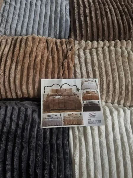 Комплект плюшевої постільної білизни, Шарпей, Євро, Бежевий PLUSH-SHARPEY-BEZHEVIY фото