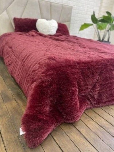 Покрывало-одеяло &laquo;Травка&raquo; &bull; Гранат FUR-BLANKET-TRAVKA-GRANAT фото